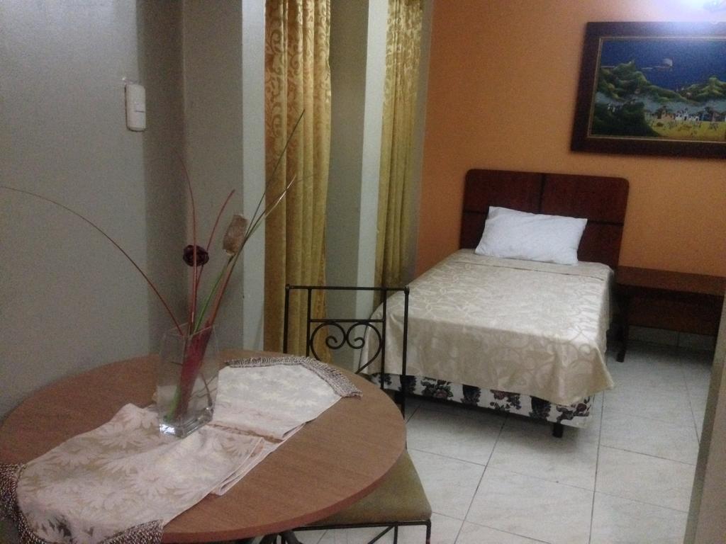 Tropical Inn Hotel Guayaquil Luaran gambar