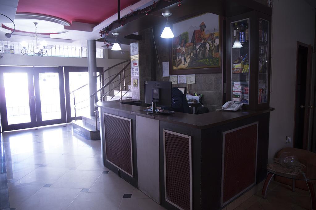 Tropical Inn Hotel Guayaquil Luaran gambar