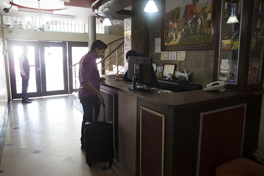 Tropical Inn Hotel Guayaquil Luaran gambar